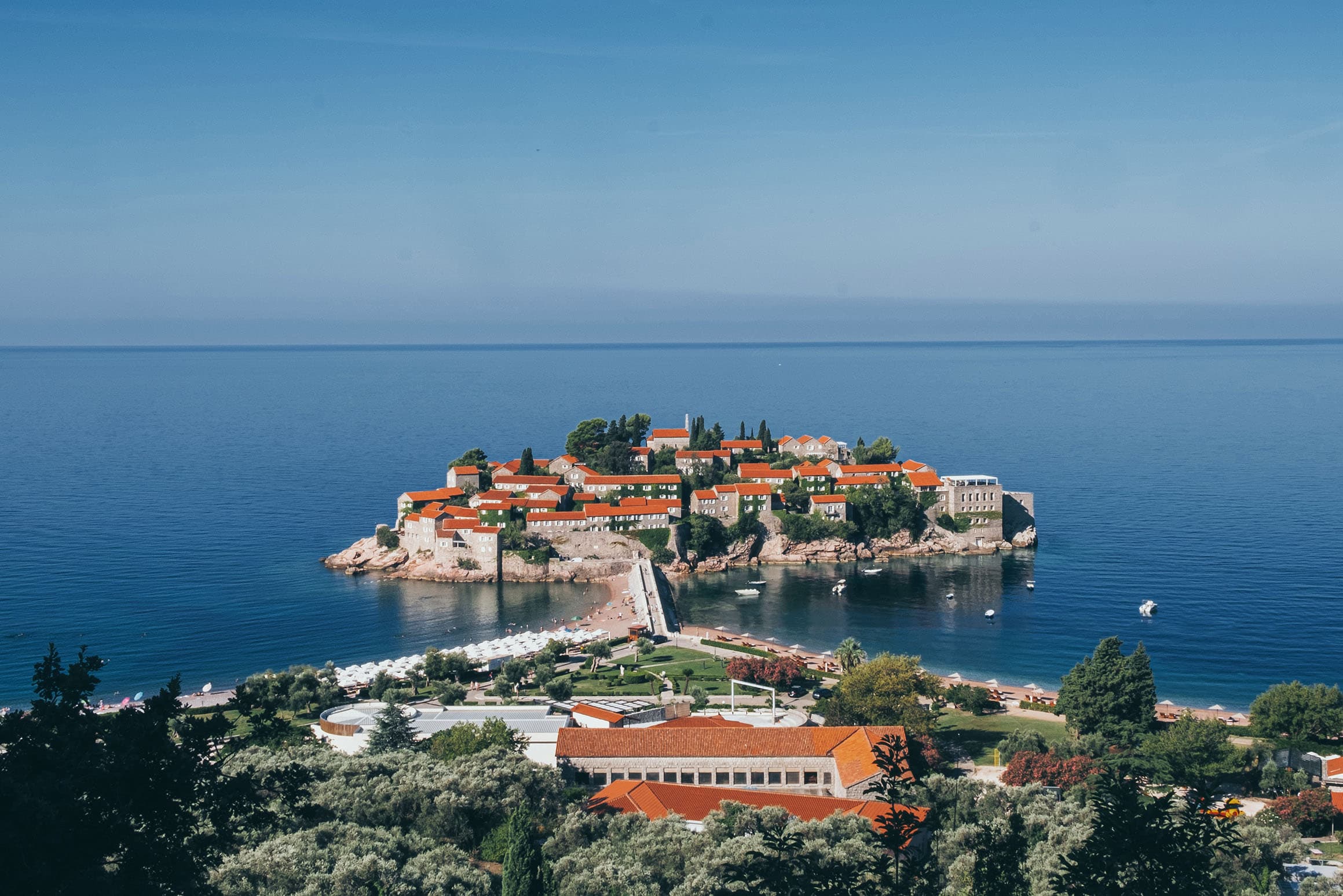 Остров Святого Стефана, Будва, Черногория. Отель на острове Святого Стефана - Porto Montenegro