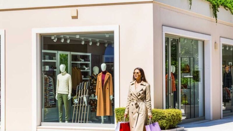 Women with a shopping bags