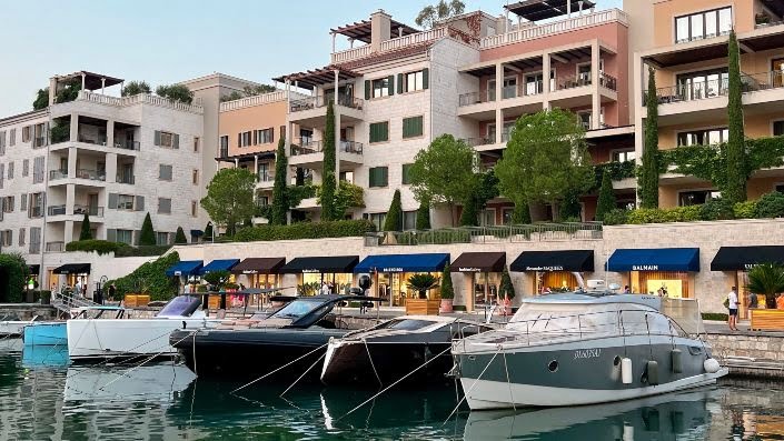 Apartments for Rent in Porto Montenegro
